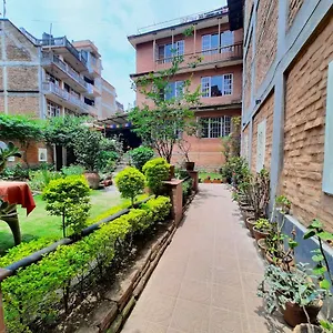 Bed and breakfast Pradhan House - With Garden, Bhatgoan